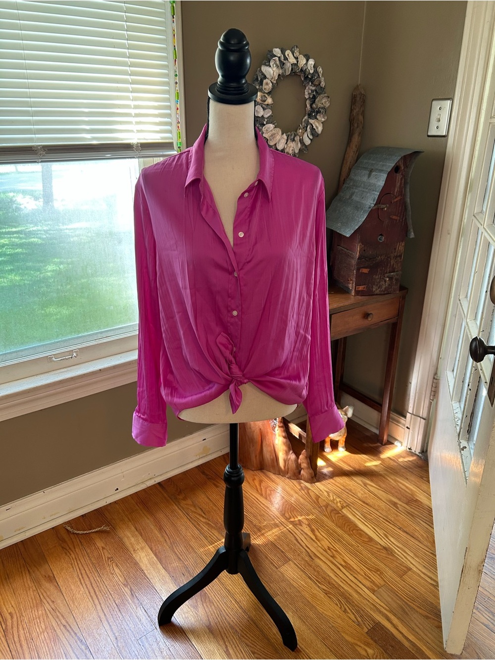 GAP Fuchsia Pleated Top